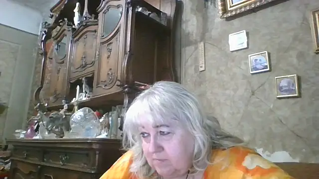 Lala-Love56 online show from June 19, 2026, 7:39 pm