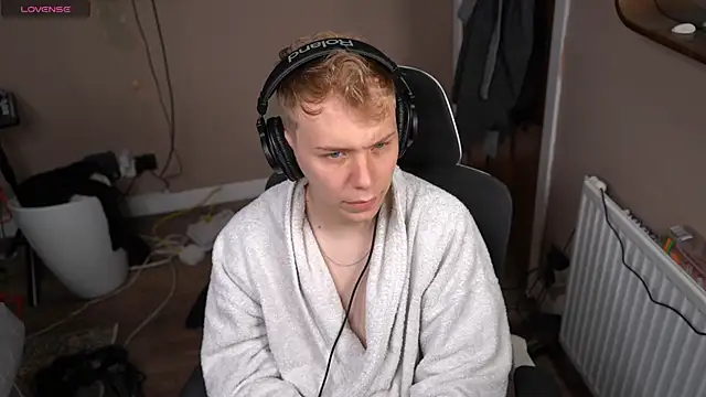 scottishtwink01 online show from July 14, 2026, 1:08 am