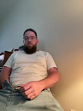 InfamousThatguy1101 online show from June 15, 2026, 7:49 pm