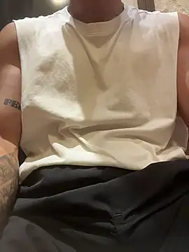 gooodboiii online show from June 22, 2026, 4:48 pm