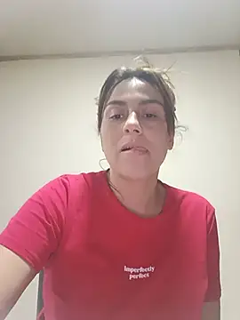 vanessa-titisM online show from June 26, 2026, 2:38 am