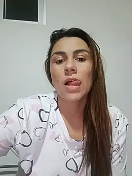 vanessa-titisM online show from July 5, 2026, 1:56 am