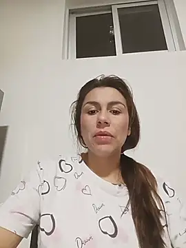 vanessa-titisM online show from July 25, 2026, 1:25 am