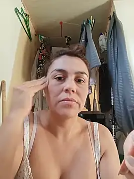 vanessa-titisM online show from July 26, 2026, 10:27 pm