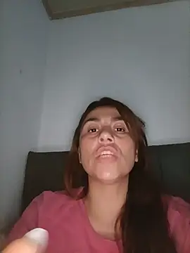 vanessa-titisM online show from July 29, 2026, 3:15 am