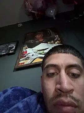 Snapshot of busnfatnutsLildee chatting on February 18, 2026, 3:52 pm busnfatnutsLildee online show from February 18, 2026, 3:52 pm