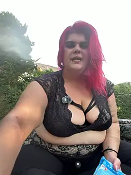 rosebratcat   online show from August 5, 2026, 4:54 pm