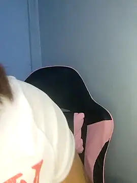 NyxTits online show from June 21, 2026, 6:21 pm