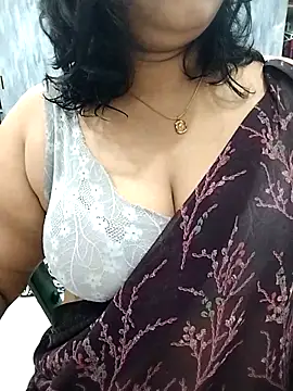 divya-jannu online show from October 15, 2025, 6:19 pm