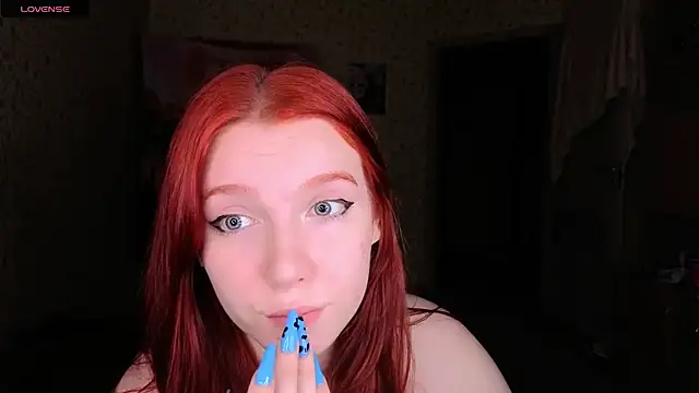 Layla Glam online show from June 29, 2026, 9:04 pm