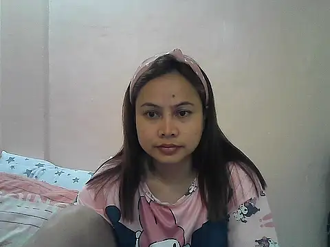 Amarrahlyn online show from June 16, 2026, 10:01 pm