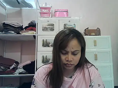 Amarrahlyn online show from July 13, 2026, 9:39 pm