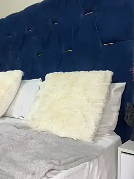 Fun size86 online show from July 18, 2026, 9:40 pm