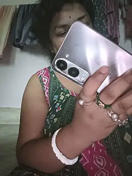 Deborbhavi222 online show from June 30, 2026, 8:26 am