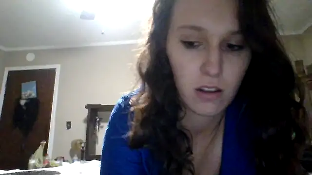brunettebabexo3 online show from November 27, 2025, 3:41 am