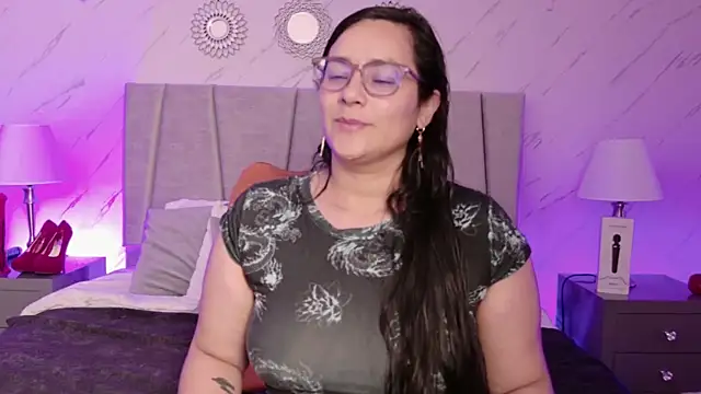 Michell Monet online show from May 19, 2026, 11:49 am