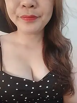 Girl Shy2000 online show from May 14, 2026, 12:06 am