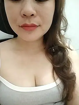 Girl Shy2000 online show from May 27, 2026, 12:57 pm