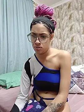 Snapshot of Sexyyeyes244 chatting on July 24, 2026, 12:58 pm Sexyyeyes244 online show from July 24, 2026, 12:58 pm