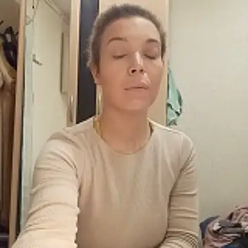 Conny Shellie online show from May 27, 2026, 8:55 am
