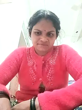 Snapshot of SHMA-77 chatting on November 10, 2025, 5:45 pm SHMA-77 online show from November 10, 2025, 5:45 pm