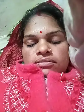 Snapshot of SHMA-77 chatting on November 24, 2025, 3:23 pm SHMA-77 online show from November 24, 2025, 3:23 pm