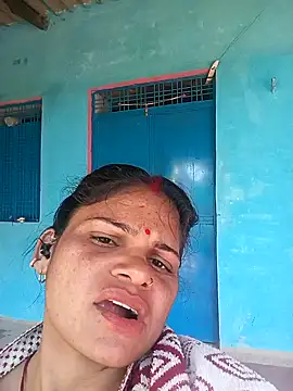 Snapshot of SHMA-77 chatting on January 15, 2026, 9:25 am SHMA-77 online show from January 15, 2026, 9:25 am