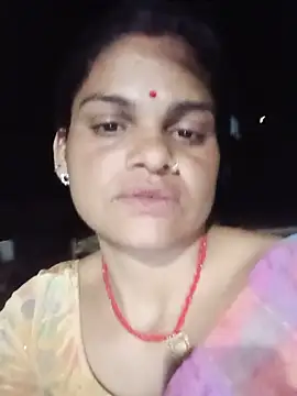 Snapshot of SHMA-77 chatting on May 19, 2026, 3:29 pm SHMA-77 online show from May 19, 2026, 3:29 pm