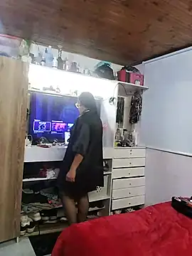 QueenBDSM online show from July 28, 2026, 2:29 am