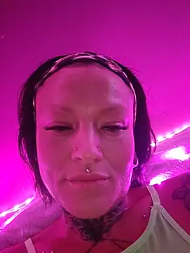 Peach420live online show from June 30, 2026, 11:50 pm