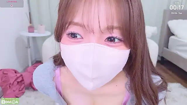 Seira  nn online show from May 25, 2026, 3:18 pm