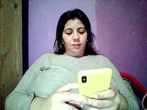 Snapshot of Benditofetiche chatting on August 2, 2026, 12:14 pm Benditofetiche online show from August 2, 2026, 12:14 pm