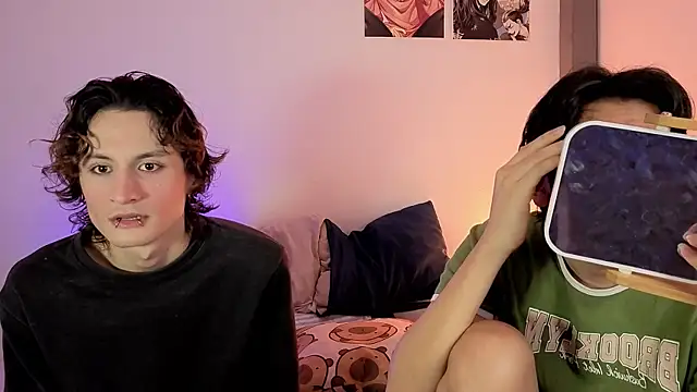 Darcy and Stolas online show from May 4, 2026, 10:28 pm