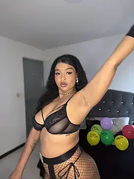mitschellfox21 online show from June 11, 2026, 7:56 pm