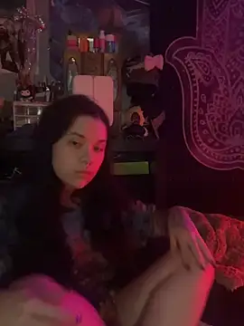 Jynx420friendly online show from June 14, 2026, 2:24 am