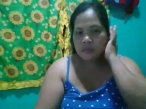Snapshot of shyhotpinay_32 chatting on July 17, 2026, 1:18 pm shyhotpinay 32 online show from July 17, 2026, 1:18 pm