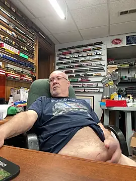 Jcaspen online show from June 1, 2026, 8:21 pm