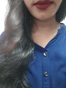 anjali2351 online show from July 13, 2026, 5:38 pm