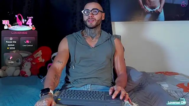 Danny Willson online show from June 16, 2026, 1:52 am