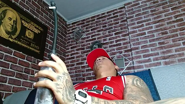 jordan bigcock  online show from June 30, 2026, 12:44 am
