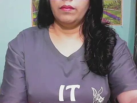 Simi-143 online show from November 4, 2025, 6:01 am