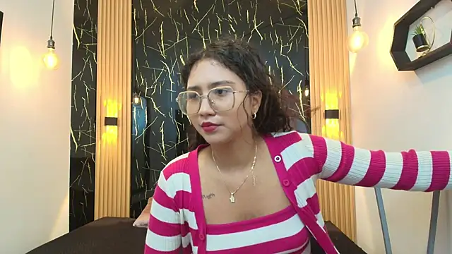 SamanthaFox 8 online show from May 19, 2026, 10:54 am