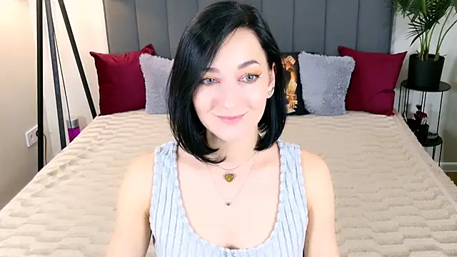 BaileeLynn online show from July 11, 2026, 1:25 pm