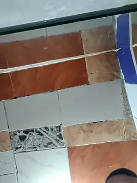 Rayangiss online show from March 18, 2026, 1:20 am