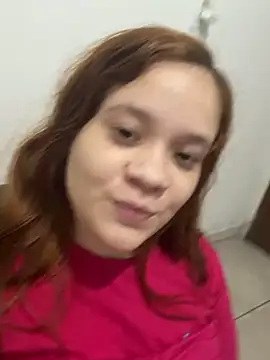 ruivinhadancer online show from June 3, 2026, 9:42 pm