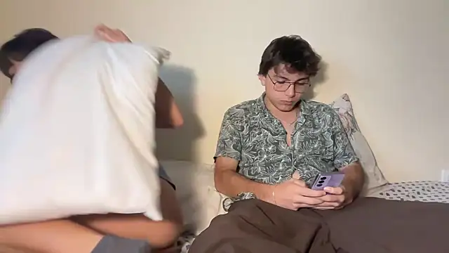 pablo434546 online show from June 15, 2026, 8:33 pm