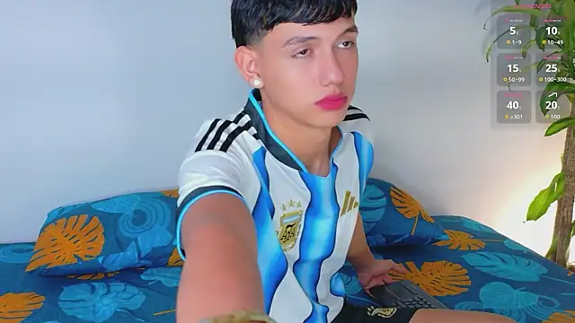 Axel Cody  online show from June 26, 2026, 3:16 pm