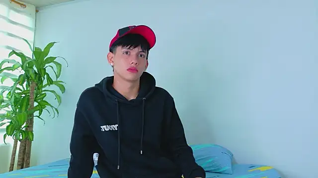 Axel Cody  online show from July 22, 2026, 2:53 pm