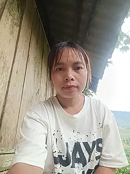 Nguyet2k4 online show from June 6, 2026, 11:31 pm