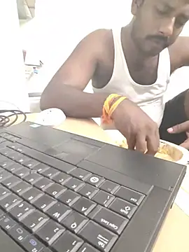 Vickyins480000 online show from July 3, 2026, 5:08 pm
